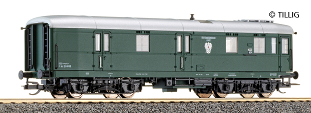 Mail car<br /><a href='images/pictures/Tillig/13893.jpg' target='_blank'>Full size image</a>